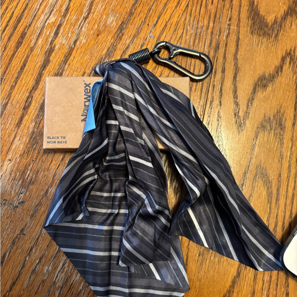 Norwex Optic Scarf